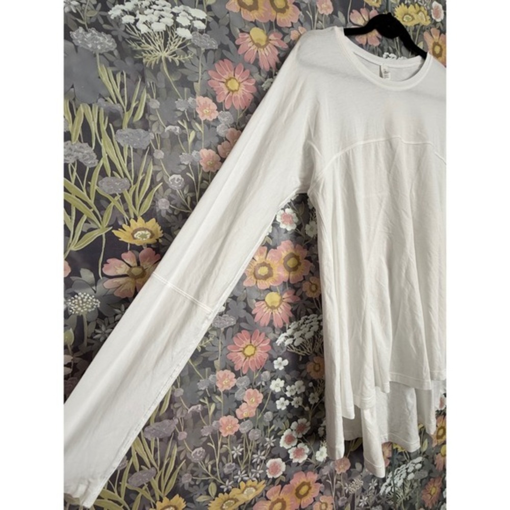 Lululemon Athletica White‎ Long Sleeve Athletic Shirt Top Size 12 - Picture 3 of 6